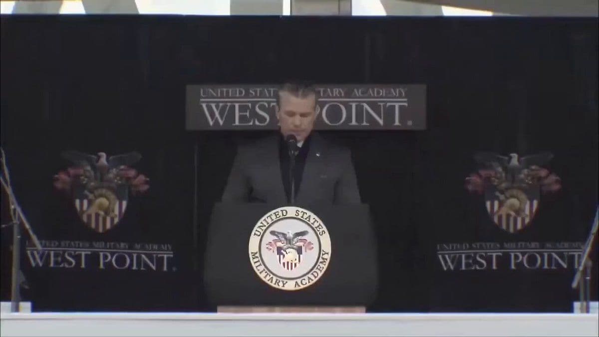 @✡︎𝐋𝐢𝐯𝐞𝐈𝐫𝐚𝐧𝐍𝐞𝐰𝐬🇮🇷🇮🇱: ⚡🇺🇸🦀Hegseth, in a sarcastic statement addressed to the U.S. military, said: "I know the Army loves sinking the Navy, but for now, the only Navy you're allowed to sink is the Iranian Navy."/These re