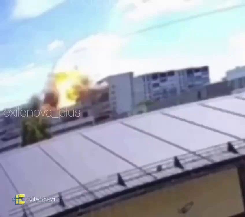 @Open Source Intel: Ukraine hit Russia's VZPP-S semiconductor plant in Voronezh with three Storm Shadow/SCALP-EG cruise missiles yesterday. The facility supplies chips and power modules to hundreds of Russian enterprises