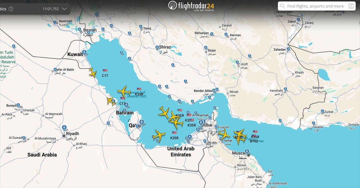 بازارگردانی @WarMonitor🇺🇦🇬🇧: نبرد هوایی امریکا با ناوگان ایرانی در خلیج فارس نسبی آرامش موقتی تحت پوشش مذاکرات صلح بین امریکا و ایران نگه داشته شده است اما هواپیماهای نقلیه و مبارز ارتش America هنوز فعالیتهای سنگین خود را در این منطقه ادامه میدهند.