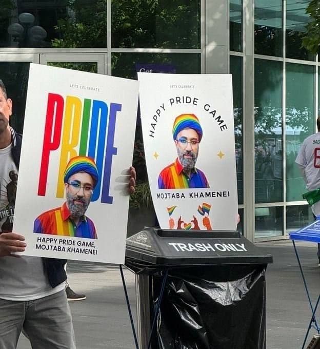 @✡︎𝐋𝐢𝐯𝐞𝐈𝐫𝐚𝐧𝐍𝐞𝐰𝐬🇮🇷🇮🇱: ⚡🇺🇸🌈 🦀 Our patriotic compatriots today, in the 2026 FIFA World Cup match between the terrorist regime of the Islamic Republic and Egypt, have brought an image of Ayatollah Gay Mojtaba Khamenei to