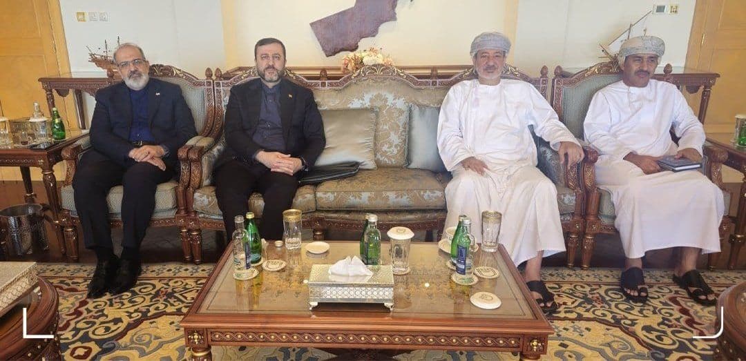 @✡︎𝐋𝐢𝐯𝐞𝐈𝐫𝐚𝐧𝐍𝐞𝐰𝐬🇮🇷🇮🇱: 🚨🇴🇲🦀اولین نشست کمیته مشترک رژیم تروریستی جمهوری اسلامی و عمان درباره تنگه هرمز برگزار شد/معاون حقوقی وزارت خارجه رژیم تروریستی جمهوری اسلامی اعلام کرد در سفر به مسقط، نخستین نشست کمیته مشترک هرمز