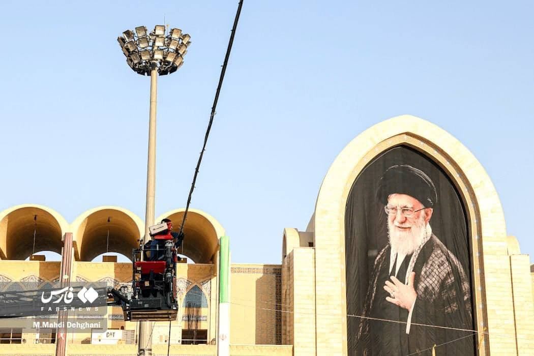 @✡︎𝐋𝐢𝐯𝐞𝐈𝐫𝐚𝐧𝐍𝐞𝐰𝐬🇮🇷🇮🇱: 🚨خبرگزاری تروریستی فارس آپلود کرد/آمادهسازی مراسم چالسپاری دیکتاتور خونریز رژیم تروریستی جمهوری اسلامی موشعلی فاضلابی (علی خامنهای) /تصاویر منتشرشده از محل برگزاری یک مراسم حکومتی در ایران، در شبکه