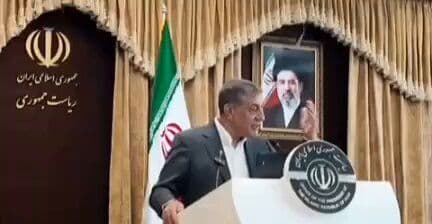 @✡︎𝐋𝐢𝐯𝐞𝐈𝐫𝐚𝐧𝐍𝐞𝐰𝐬🇮🇷🇮🇱: 🚨شکاف تازه در حاکمیت؛ معاون داکتر پوزیده: اگر قرار باشد هرچه رهبر میگوید اجرا شود، دیگر مجلس و شورای عالی امنیت ملی معنا ندارد/محمدجعفر قائمپناه، معاون مسعود پزشکیان، در اظهاراتی کمسابقه درباره سا