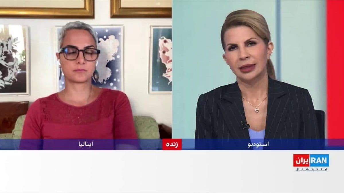 @ايران اينترنشنال: ماموران امنیتی با مراجعه به منزل هومن جوکار و سپیده کاشانی، زوج فعال محیط زیست و زندانیان سیاسی پیشین، آنان را بازداشت و وسایل الکترونیکیشان را ضبط کردند.
کاشانی و جوکار پیشتر در سال ۱۳۹۶، همراه با