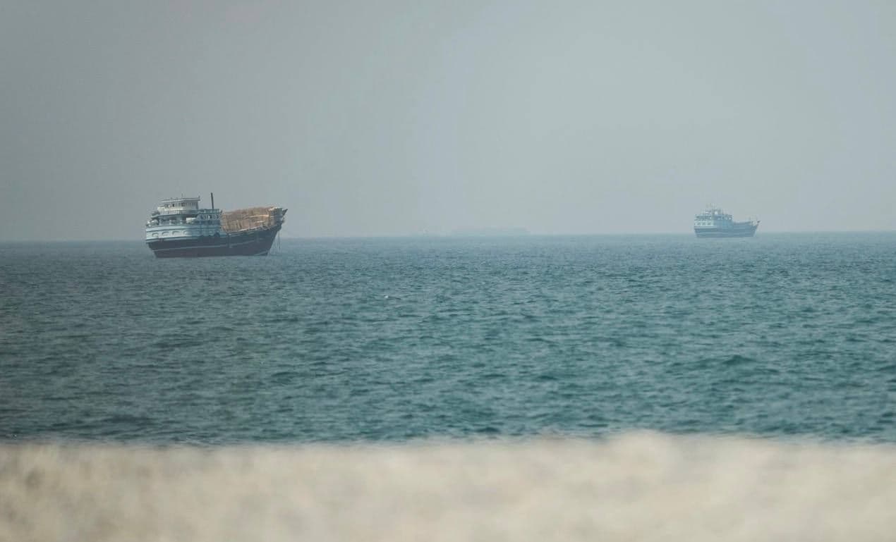@✡︎𝐋𝐢𝐯𝐞𝐈𝐫𝐚𝐧𝐍𝐞𝐰𝐬🇮🇷🇮🇱: 🚨🛢️🌍
Bloomberg: Shipping in the Strait of Hormuz Nearly Halted/Bloomberg reported that maritime traffic through the Strait of Hormuz reached its lowest level in the early hours of this morning, and
