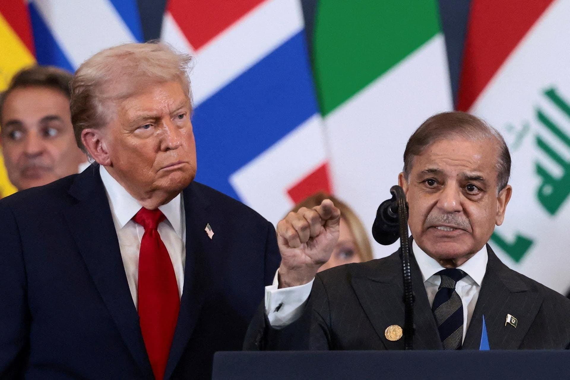 @Visegrád 24: Trump has rejected the 10-day ceasefire proposal, with US officials calling the terms "absurd" and "illogical"
"absurd" and "illogical". While initial reports indicated the framework was brought forw