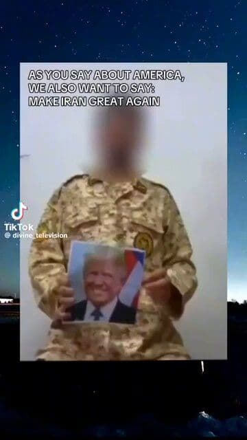 @Eli Afriat 🇮🇱: An Iranian soldier takes a picture of himself in the uniform of the Iranian army (not the Revolutionary Guards) and asks Trump to come and free the country from the regime's oppression, claiming that